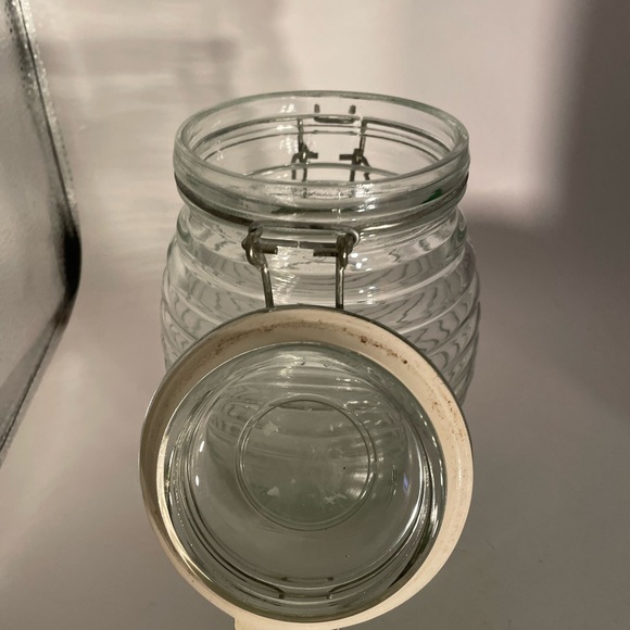Honeycomb Jar Clear tight seal clasp - Picture 4 of 8